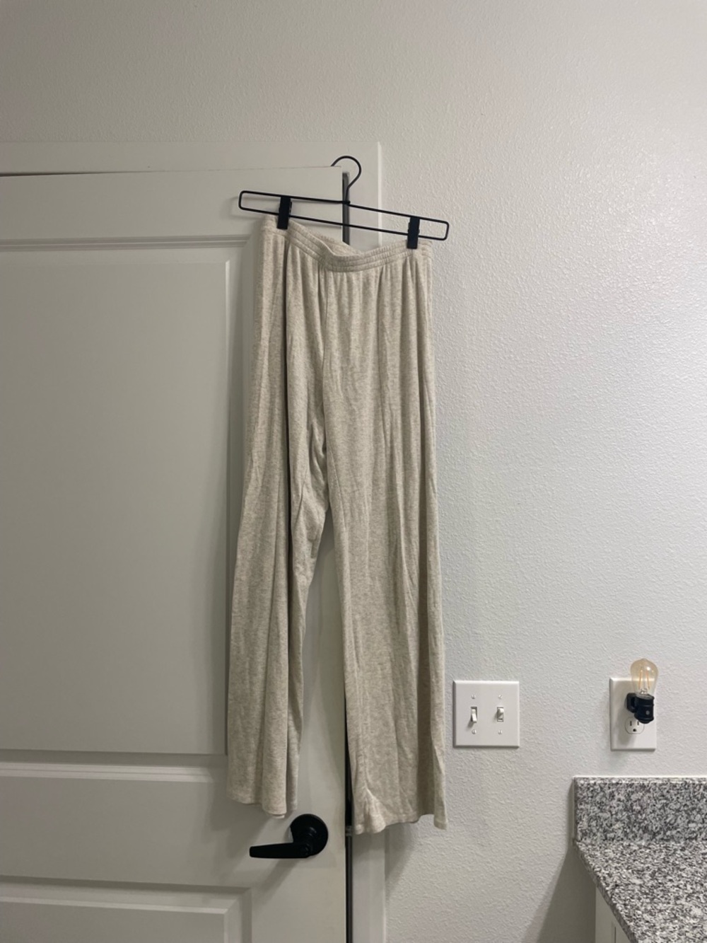 Aritzia Soft Lounge Pants